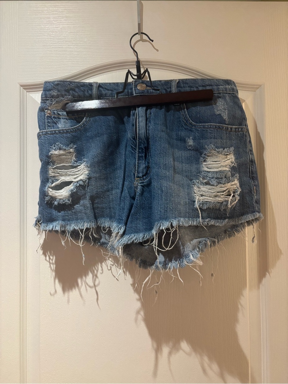Garage Frayed Distressed Denim Shorts - Blue